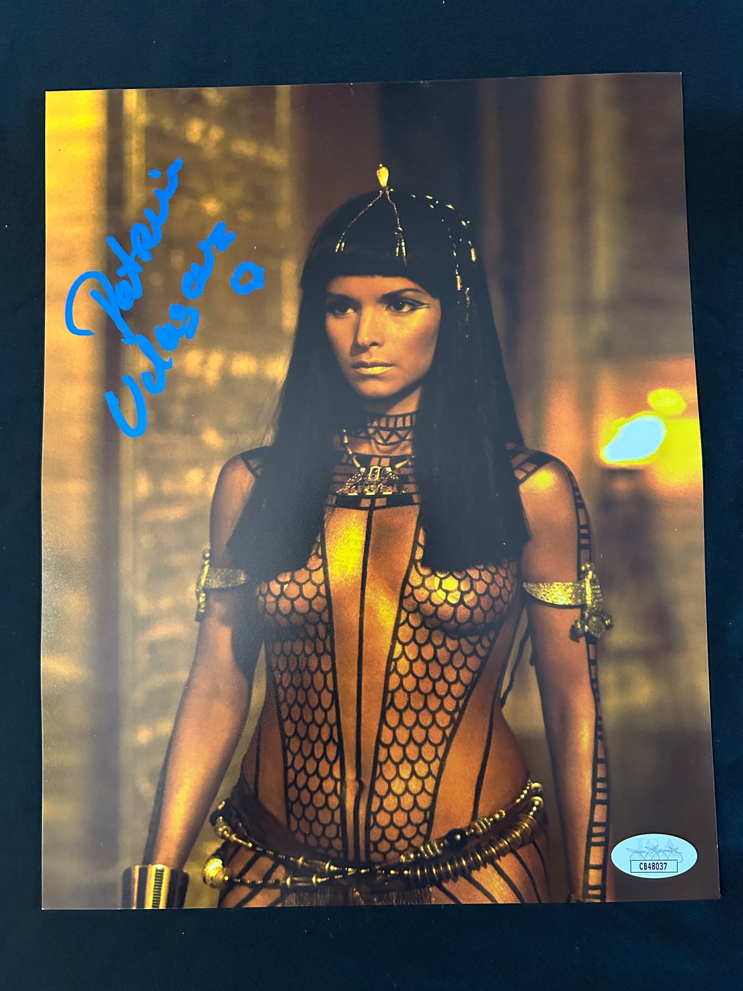 Patricia Velasquez signed The Mummy Anck-su-namun 8x10 photo W/JSA COA