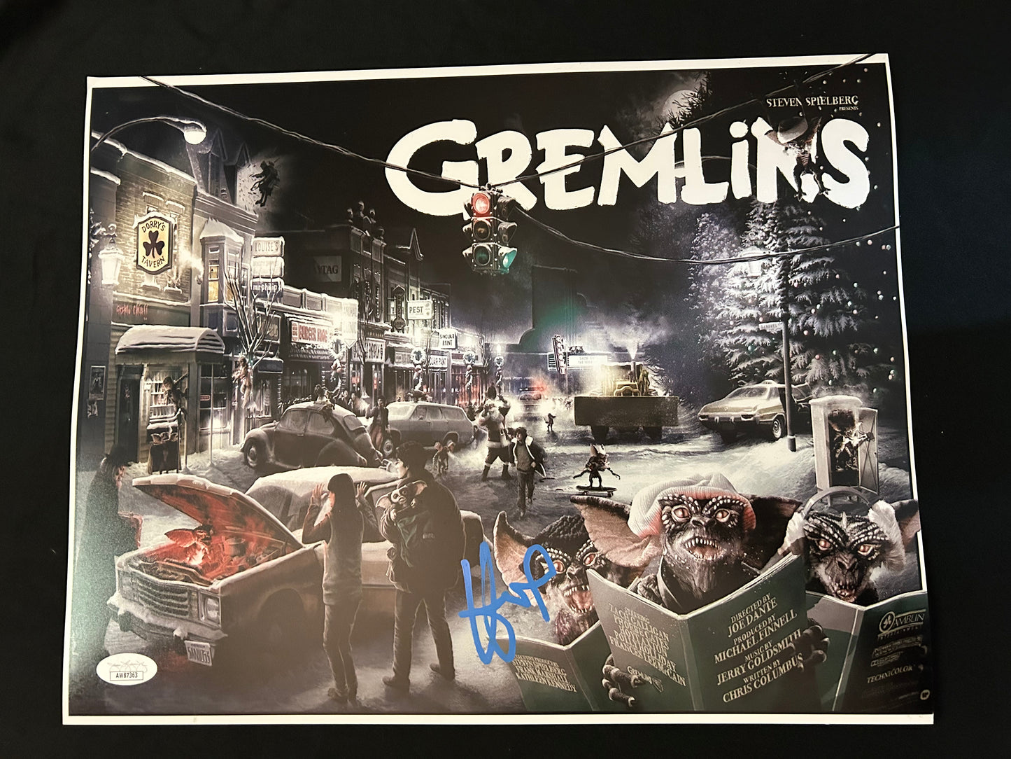 Howie Mandel signed Gremlins 11x14 photo W/ JSA COA