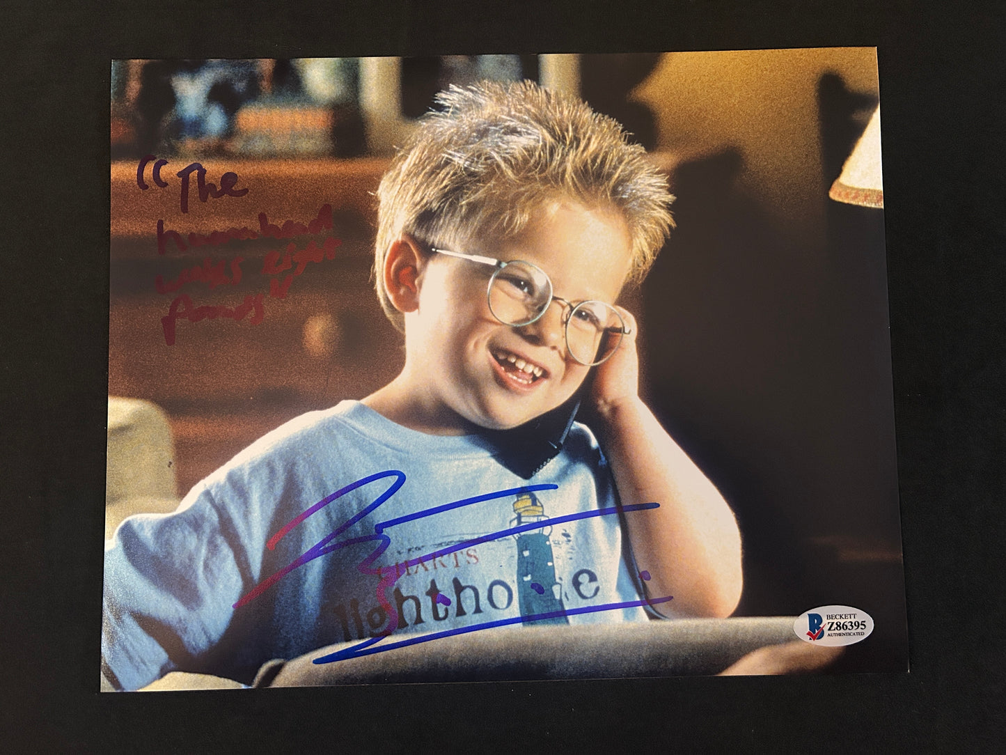 Jonathan Lipnicki signed Jerry Maguire (The Human Head Weighs 8 Pounds Inscribed) 8x10 photo W/ Beckett COA