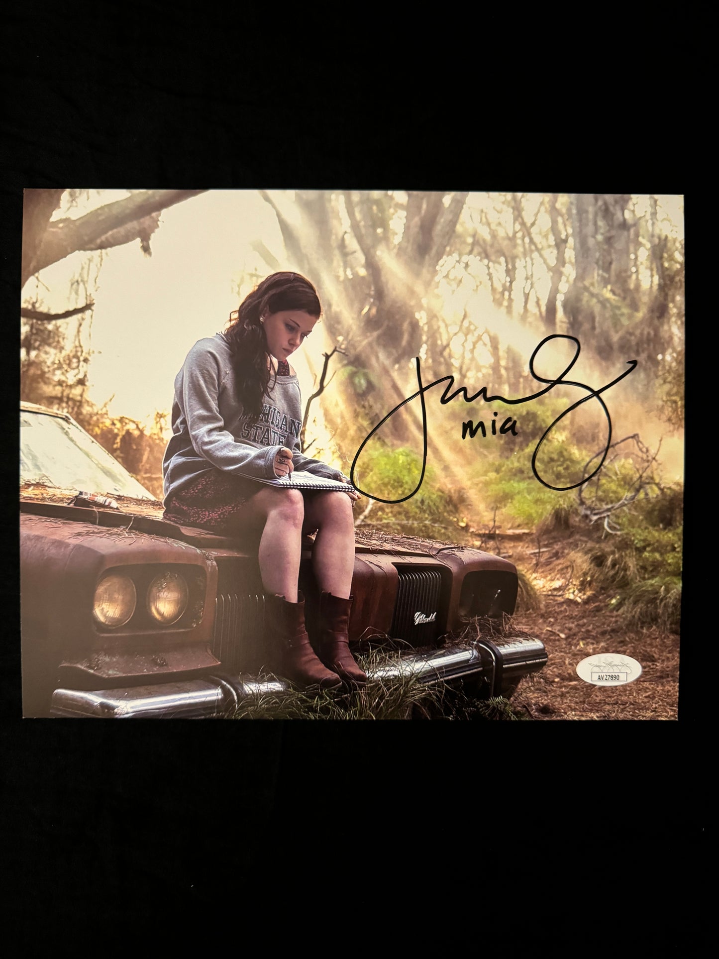 Jane Levy signed Evil Dead 8x10 photo W/ JSA COA