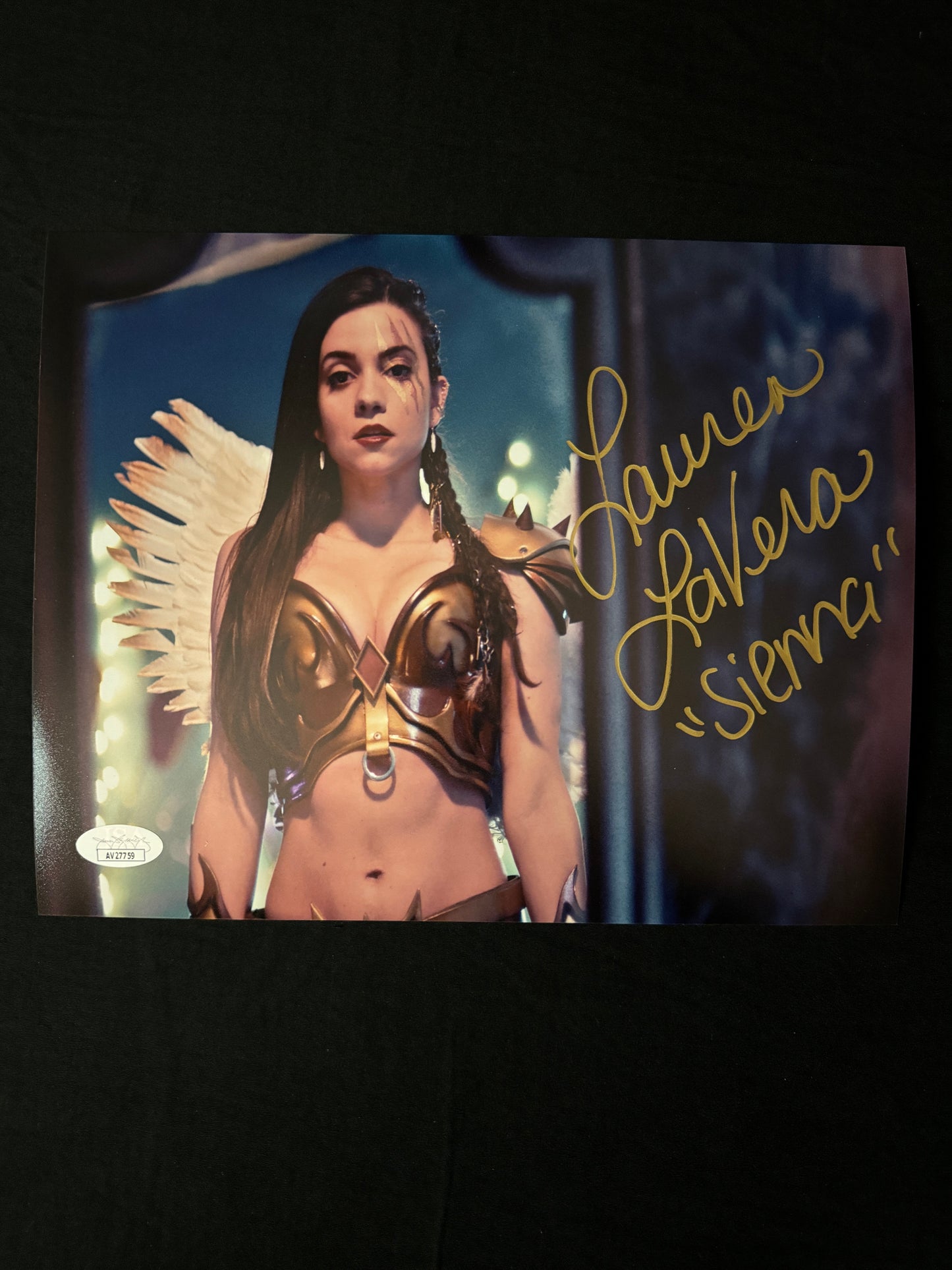 Lauren LaVera signed Terrifier 2 8X10 photo W/ JSA COA