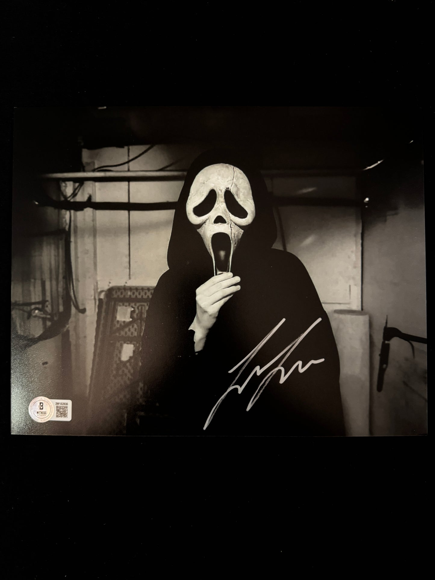 Liana Liberato signed Scream VI 8X10 photo W/ Beckett Witnessed COA