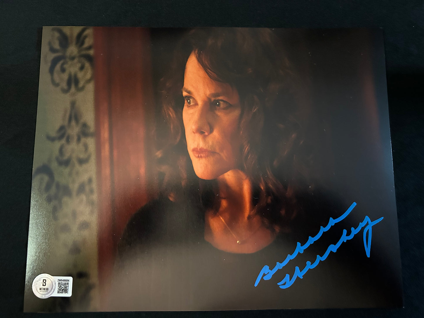 Barbara Hershey signed Insidious Chapter 2  8x10 photo W/Beckett witness COA