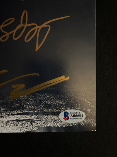 Bill Skarsgard + 12x cast signed IT 11x14 photo W/Beckett COA
