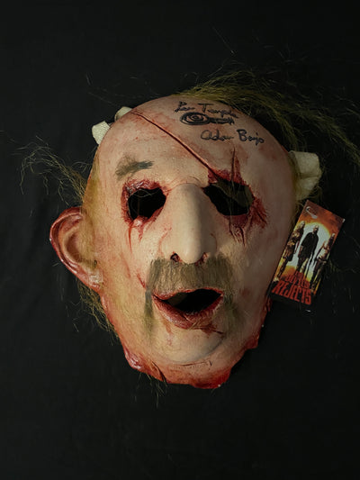 Lew Temple signed The Devils Rejects mask W/ BECKETT WITNESSED COA