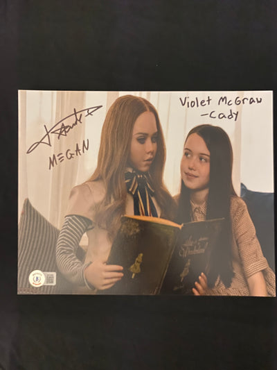 Amie Donald & Violet McGraw signed 8x10 MEGAN photo W/ Beckett COA